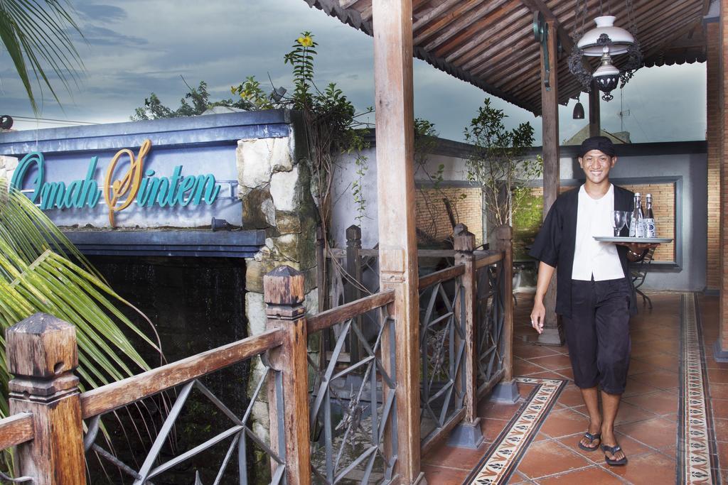 Omah Sinten Heritage Hotel & Resto Solo Exterior foto