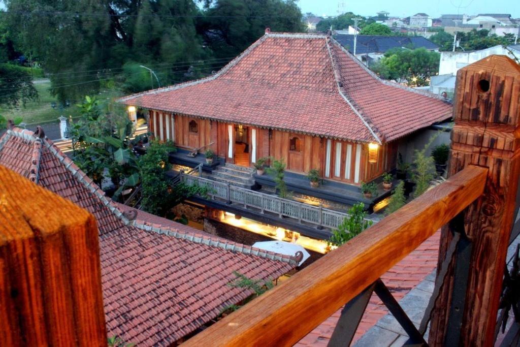 Omah Sinten Heritage Hotel & Resto Solo Exterior foto